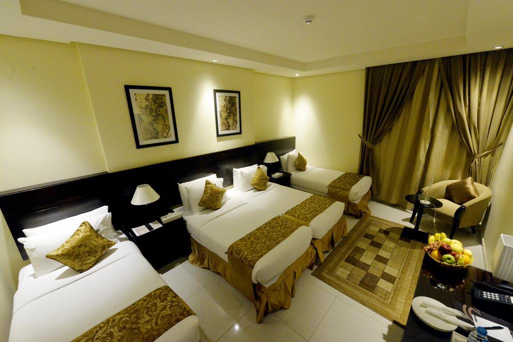 Drnef Hotel Mecca Room photo